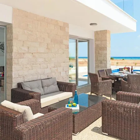 Athjas6 Villa *