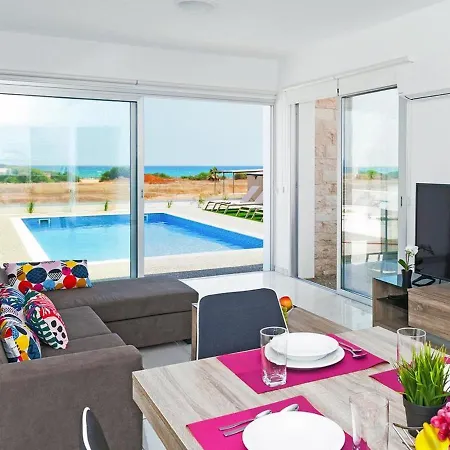 Athjas6 Villa